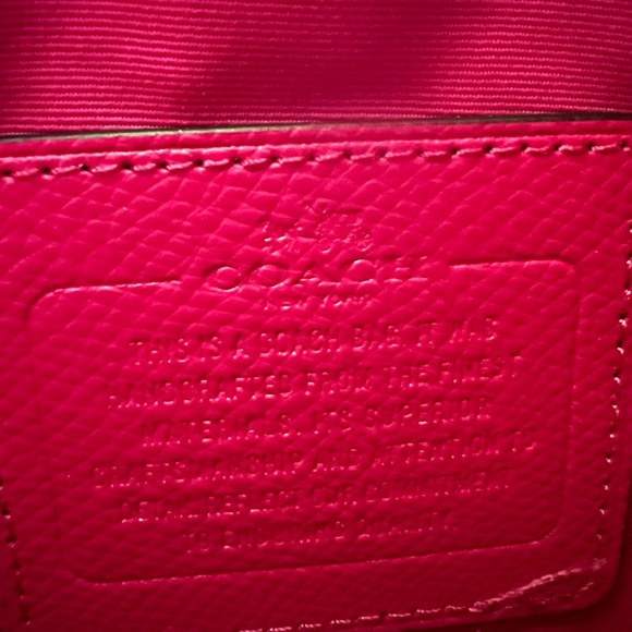 New with tags Coach Signature Crossbody Bag Brown with Pink RubyF35940 IMEWC - Picture 3 of 6